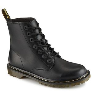 Dr. Martens Women’s boots - NEW in box